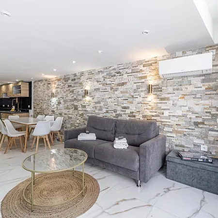 Cannes Guest House * كان